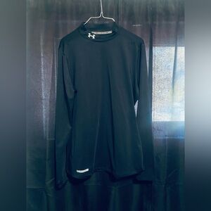 Under Armour Black Long Sleeve Tee